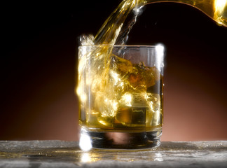 bicchiere di whisky