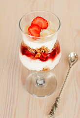 Dessert with yogurt and granola