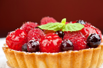 Cake with fresh berries