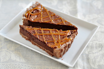 Schokoladen Karamell Tarte