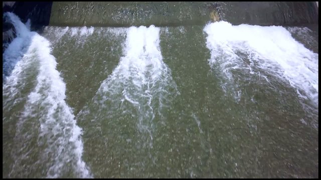 rio con poco caudal