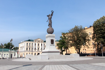 Fototapeta na wymiar Monument of Ukraine Independence, Kharkіv, Ukraine