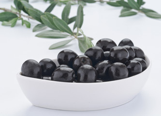 Olive nere, fuoco selettivo