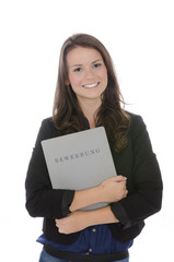 Jugendliche mit Bewerbungsmappe