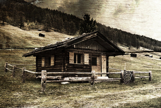 Historische Alpenhütte