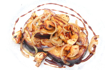 Auberginen mit Champignions