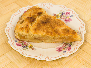 apple cake with lemon shortcrust pastry