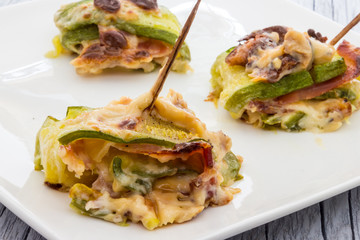 Zucchini and bacon rolls baked