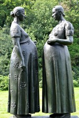 Sculpture of two pregnant women