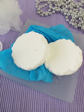 Selbstgamachte Bade-Brausetabletten