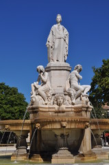 Fototapeta na wymiar Fontaine Pradier, Nîmes