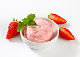 Strawberry ice cream