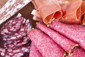 Photo sur Plexiglas Gamme de produits various types of sausages