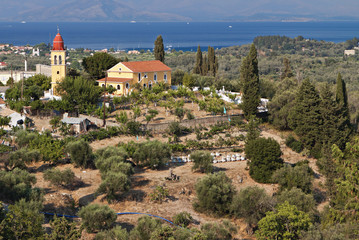 Fototapeta na wymiar Tradycyjna wioska na wyspie Korfu w Grecji