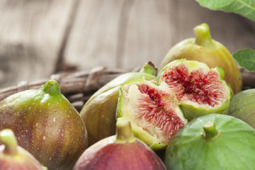 fresh ripe figs