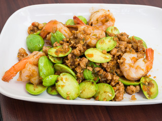 Stir-fried Stink Beans with Shrimp
