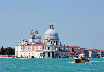 Fototapeta na wymiar Panoramic view of Venice, Italy