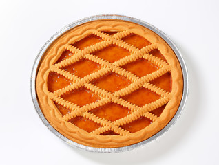 Linzer apricot tart