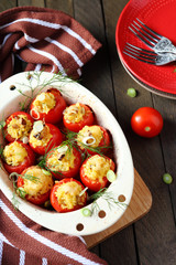tomatoes with rice and cheese crust