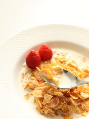 sugar corn flake and strawberry with milk