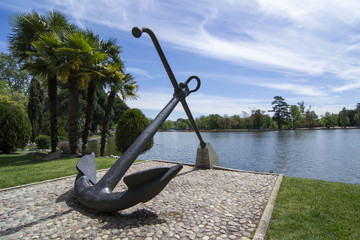 Anchor without ships