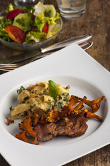 Schweinefilet mit Pfifferlingen