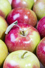 juicy apples