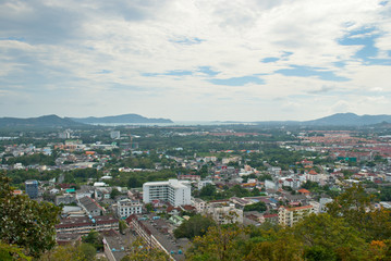 Obraz premium Landscape of Phuket Town view from Rang Hill