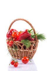 Fototapeta na wymiar Vegetables in the basket