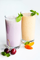 Молочные фруктовые коктейли