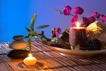 Popurrí, bowl, dried flowers, candles , cinnamon