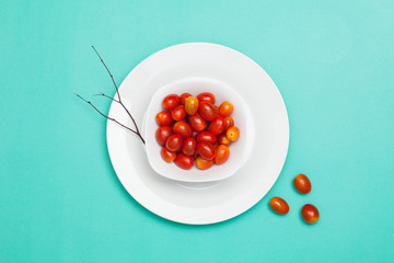 tomatoes in bowl