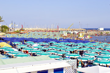 Liguria summer beach panorama color image - obrazy, fototapety, plakaty