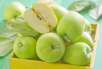 apples