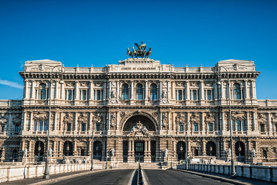 Roma, palace of justice. Facade