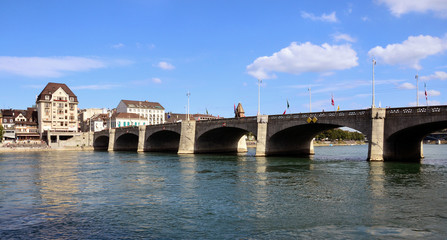 Fototapeta na wymiar Basel - Mittlerebrücke
