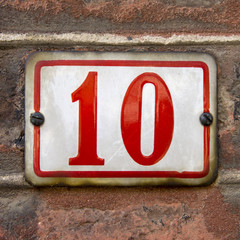 Nr. 10