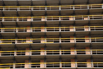 Balkony w bloku © kyakom