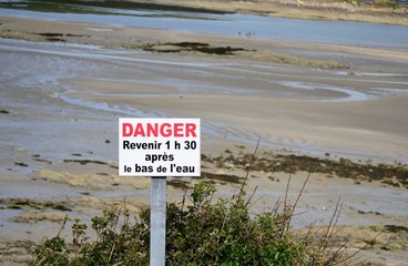 Danger mar&eacute;e