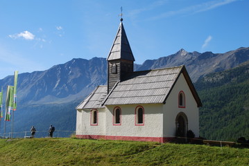 Fototapeta na wymiar Trentino - Chiesetta