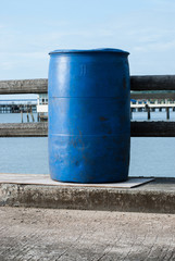 Naklejka premium blue plastic 200 litre