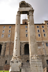 Temple of Saturn ruins