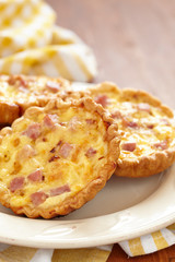quiches lorraines
