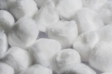 Fototapeta na wymiar Pile of white cotton balls