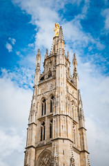 Fototapeta na wymiar Tour Pey Berland tower located at Bordeaux, France