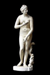 Fototapeta na wymiar posąg bogini Diany