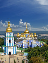 Fototapeta na wymiar Saint Michael katedrze w Kijowie, Ukraina