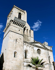 Cathédrale de Nîmes - France