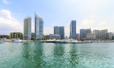 Fototapeta premium Zatoka Zaitunay w Bejrucie w Libanie