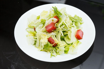 salad with tuna
